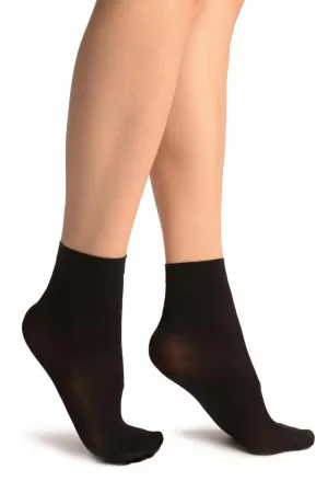 Black Plain Ankle High Socks