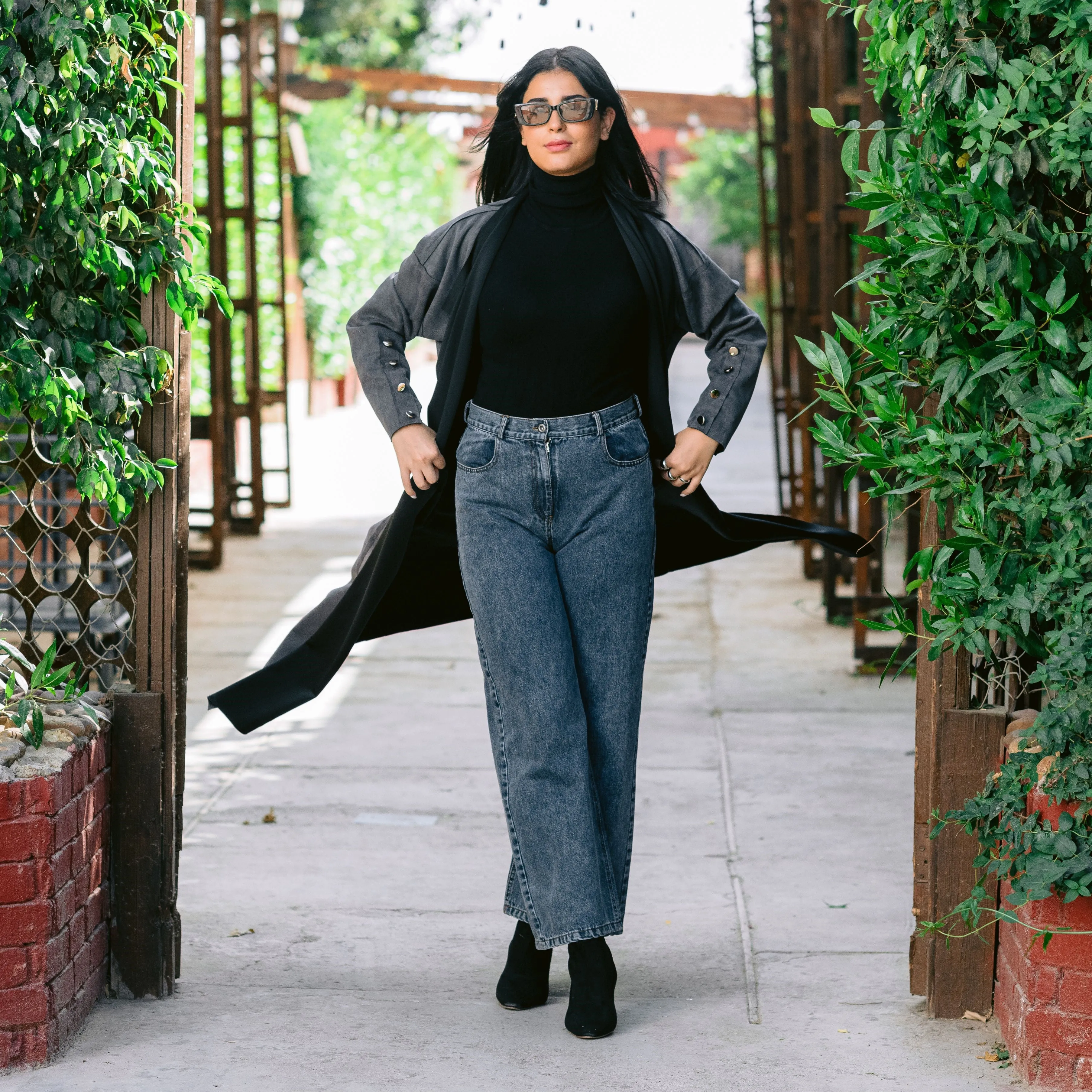 High waisted Wide ankle leg blue denim pants