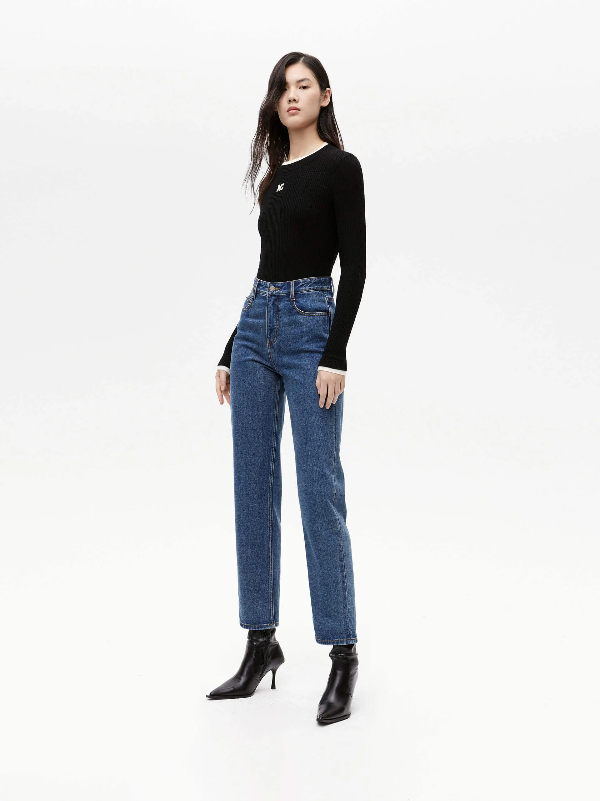 Straight Ankle Jeans